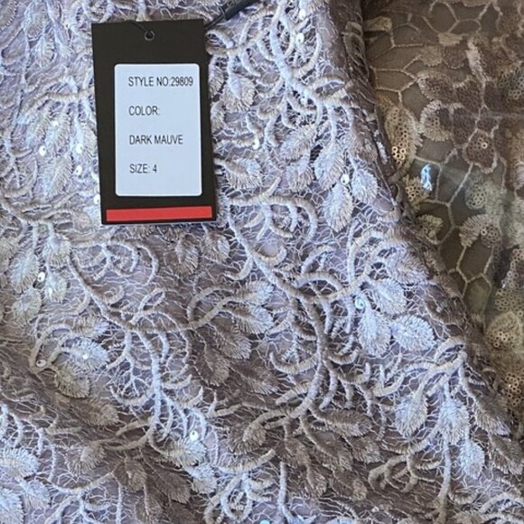 NWT La Femme 29809SC Short Sleeve Holiday Dress Mauve size 4 - Picture 6 of 8